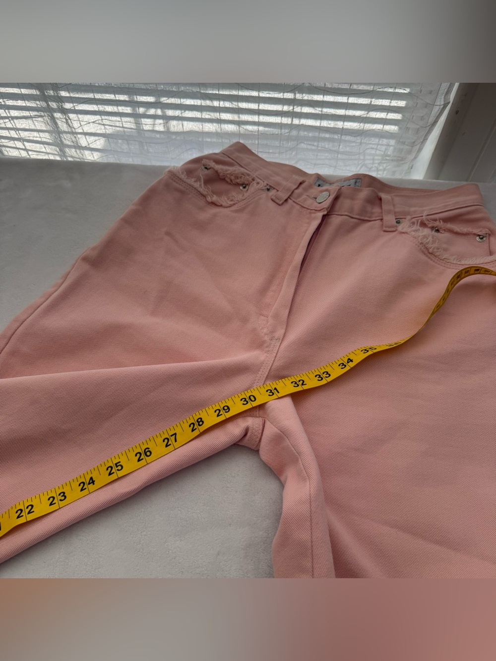 Iceberg VTG Pink Frayed Logo Straight Leg Jeans 42 US 6-8 Made in Italy - Picture 8 of 8